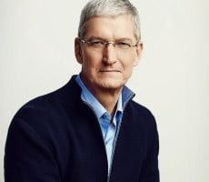 Zuckerberg, Musk And Altman Say Smartphones Are Coming To An End