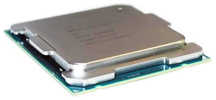 Intel Core i9-10980XE Review: 18-Core Cascade Lake-X Battles AMD