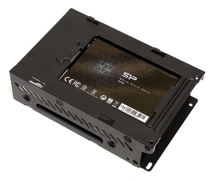 silverstone fara b1 ssd install