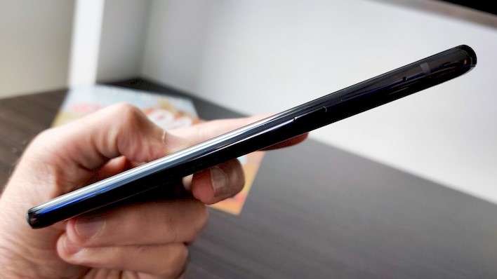 lg g8x thinq screen right