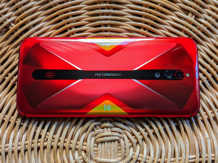 RedMagic5G back horizontal