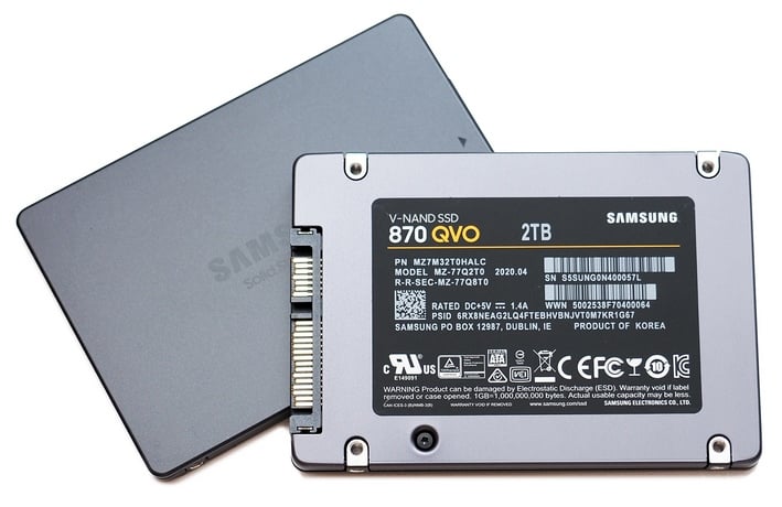 Samsung SSD 870 QVO 1TBPC/タブレット