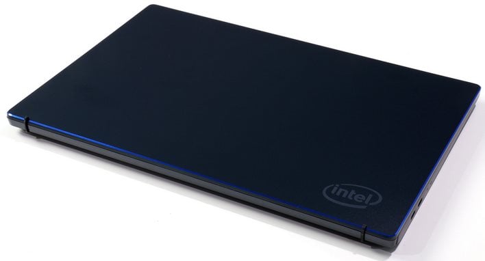верхняя часть эталонного ноутбука Intel Tiger Lake