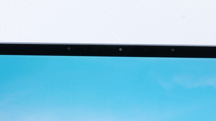webcam microsoft surface laptop go