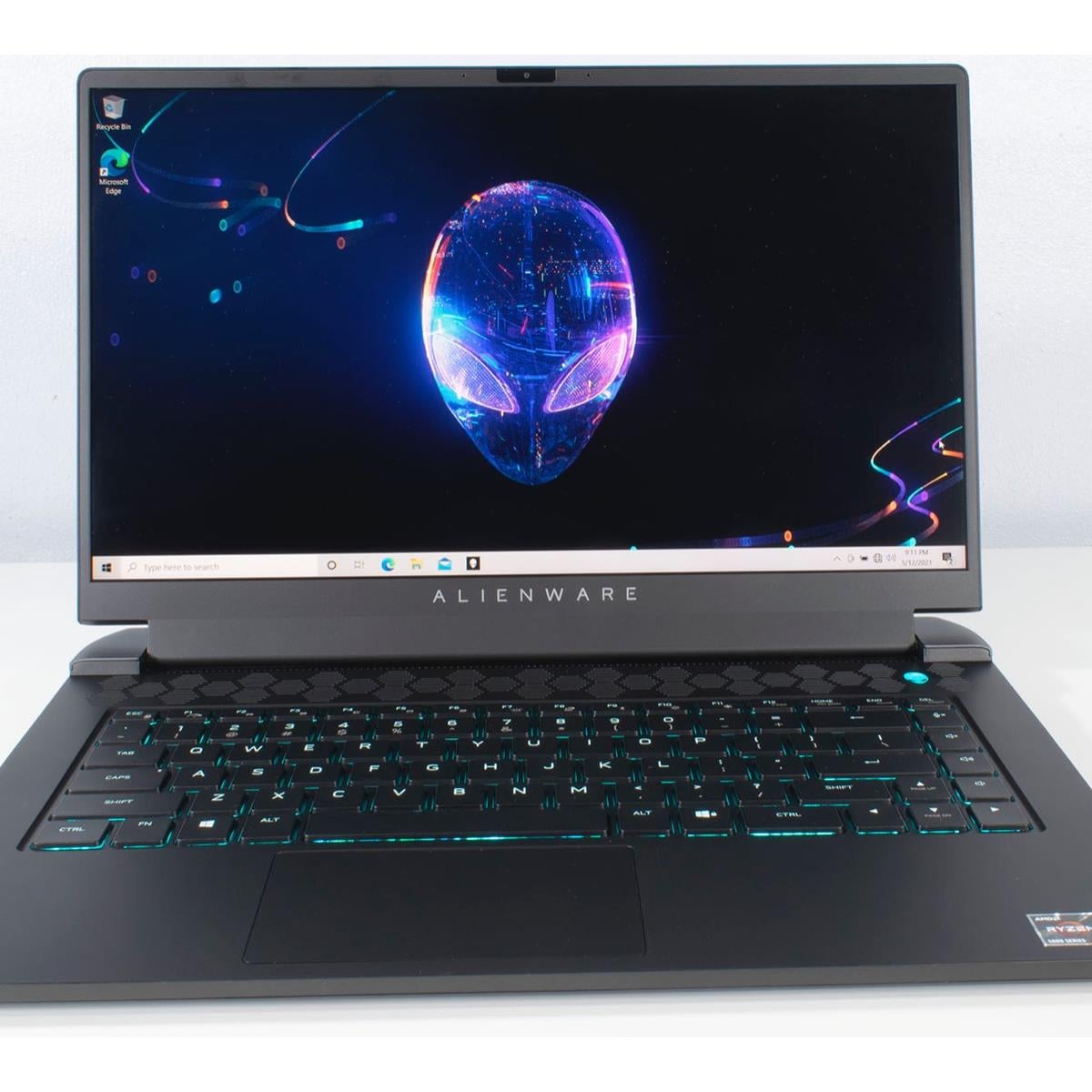 1x1_1200x1200_highres-