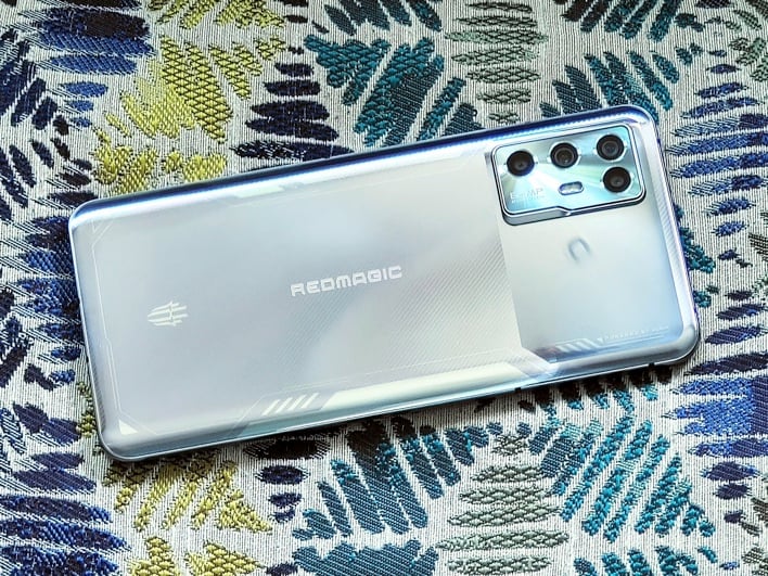 The MOST Powerful Gaming Phone Is Here! Redmagic 9 Pro Review 