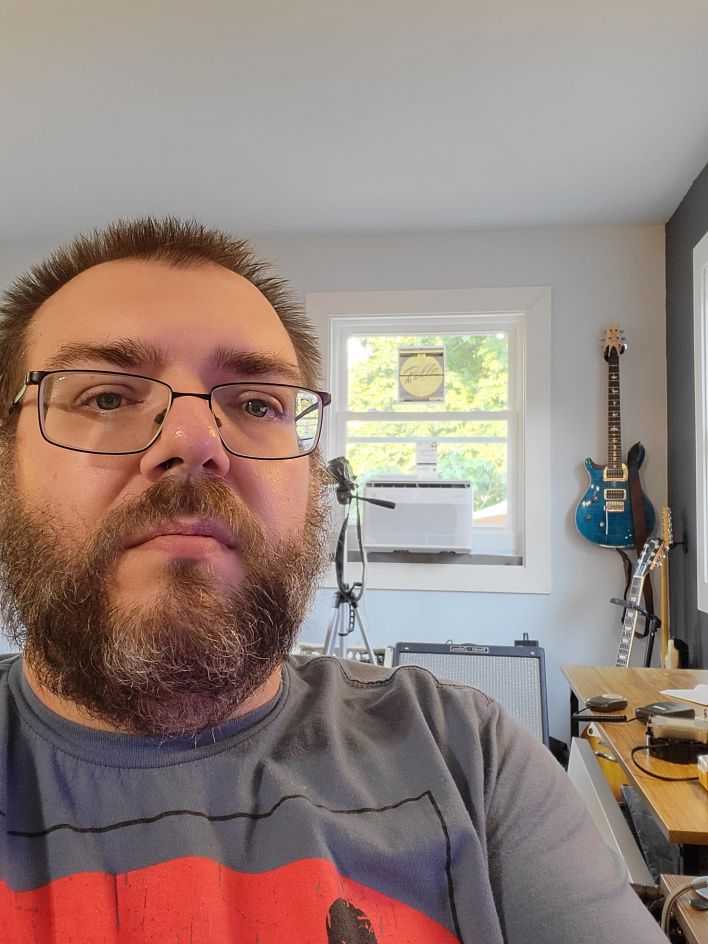 selfie camera cover display