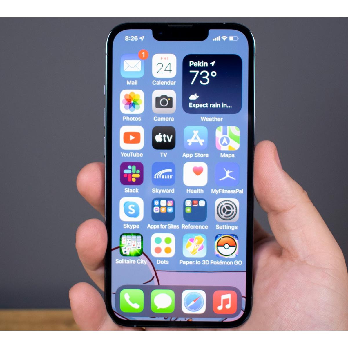 iphone 13 hz display