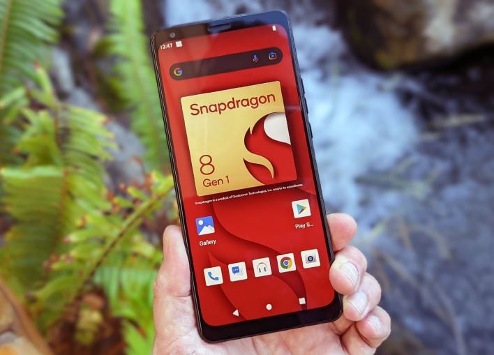 How-To Geek on X: Qualcomm's Snapdragon 8 Gen 3 Will Power 2024's Android  Flagships   / X