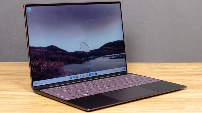 Dell XPS 13 9315 Laptop Review: Ultralight Battery Life Champ | HotHardware