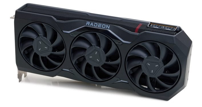 Test AMD Radeon RX 7900 XTX et 7900 XT : RDNA 3 fait coup double pour  taquiner NVIDIA