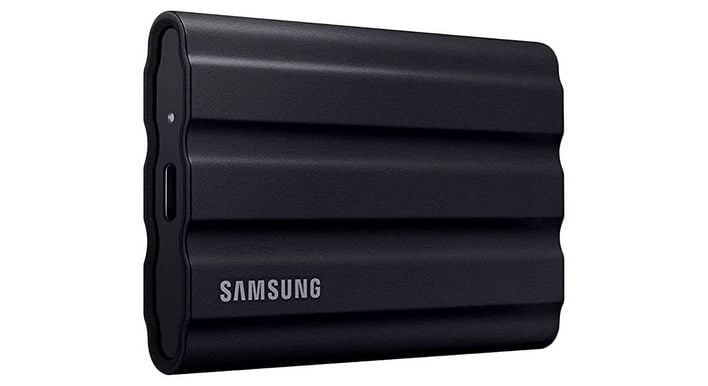 Samsung T7 Shield 4TB Review: Fast, Rugged Portable SSD Storage