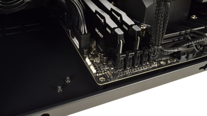 falcon northwest fragbox two loose motherboard screws review
