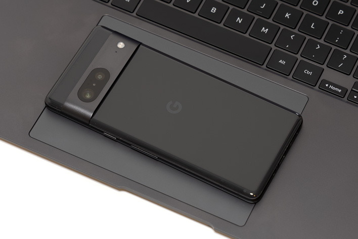 samsung galaxy book3 pro 360 trackpad vs pixel 7