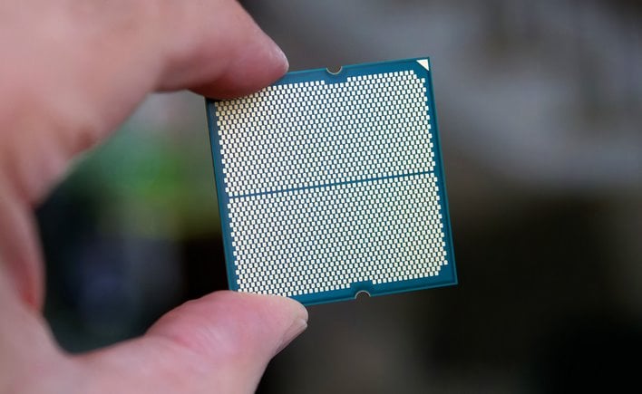 https://images.hothardware.com/contentimages/article/3294/content/small_amd-ryzen-7-7800x3d-bottom.jpg