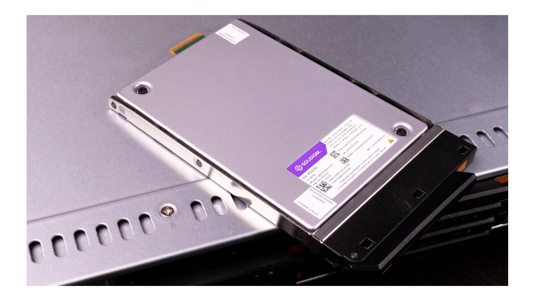 東芝 - Win10 東芝T552/58HB 第三世代i7/新品SSD240/8GB/BD Amazon.co.jp: 東芝 ノートパソコン dynabook T552/58HR(Office