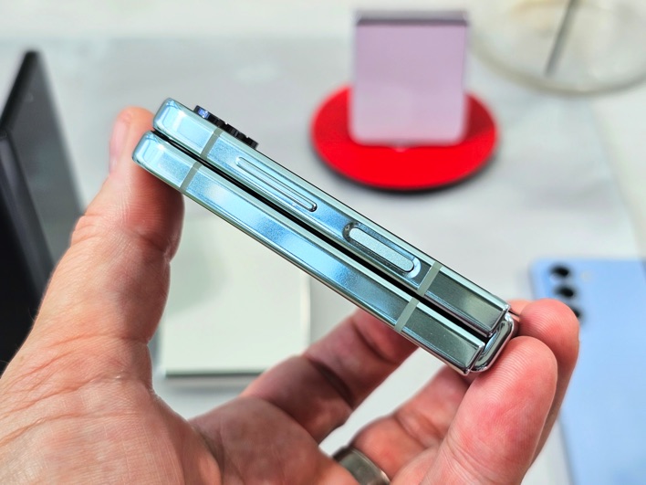 Galaxy Z Flip5 Fold5 05