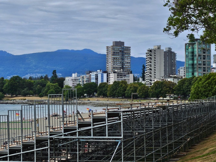 Samsung Galaxy Z Flip5 sample 04