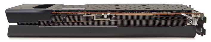 xfx radeon rx 7700 xt bottom