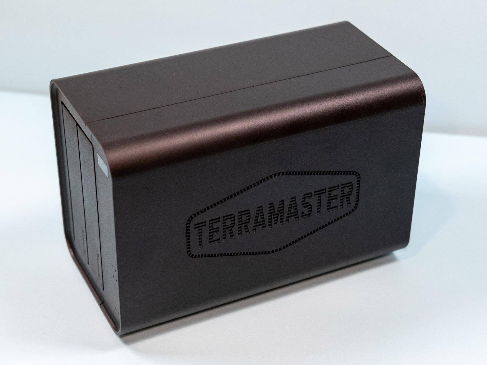 TerraMaster F2-220 NASサーバー TerraMaster F2-220 NAS Server 2-Bay Intel Dual Core 2.41 GHz