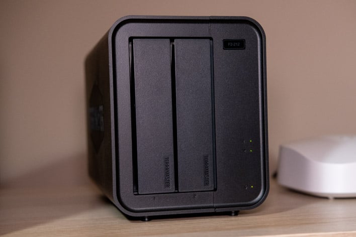 TerraMaster F2-220 NASサーバー TerraMaster F2-220 NAS Server 2-Bay Intel Dual Core 2.41 GHz