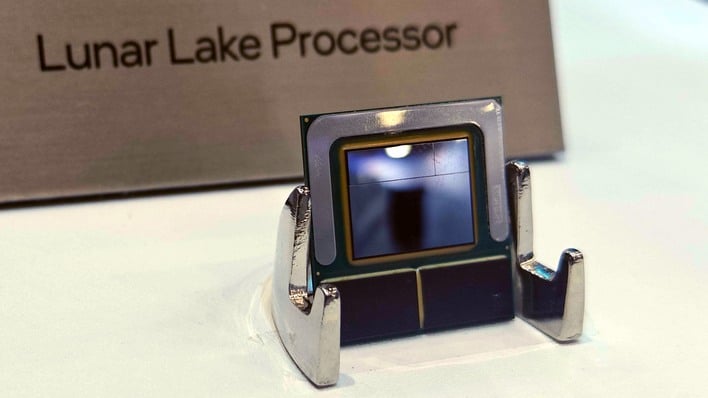 intel lunar lake processor stand