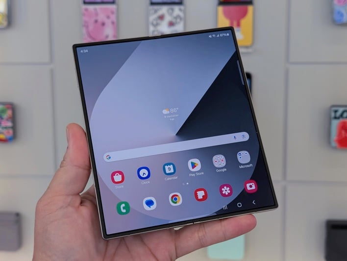 Galaxy Z Fold6 03