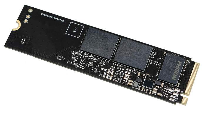 phison e31t pcie gen 5 ssd angle 1