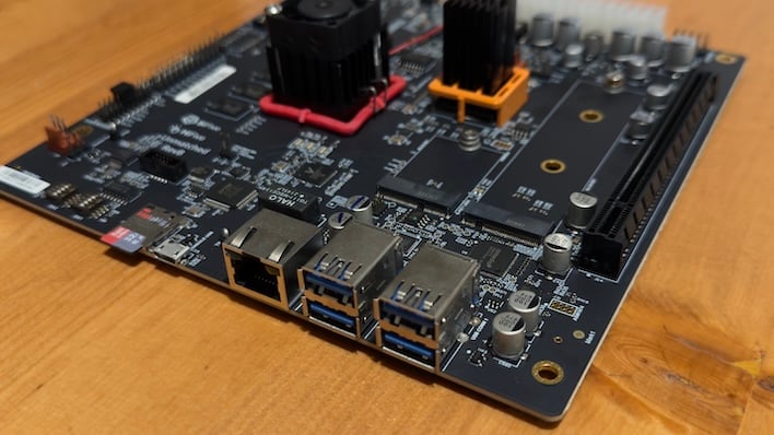 SiFive HiFive Unmatched Rev B Offers RISC-V Developers A Well-Equipped ...