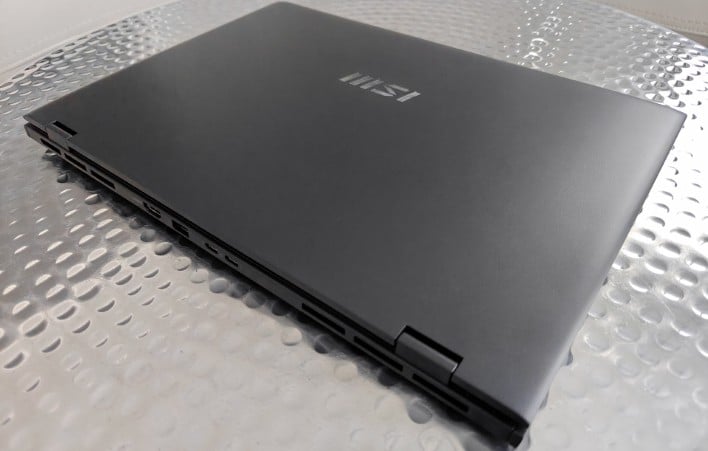 msi prestige 16 ai evo lid closed