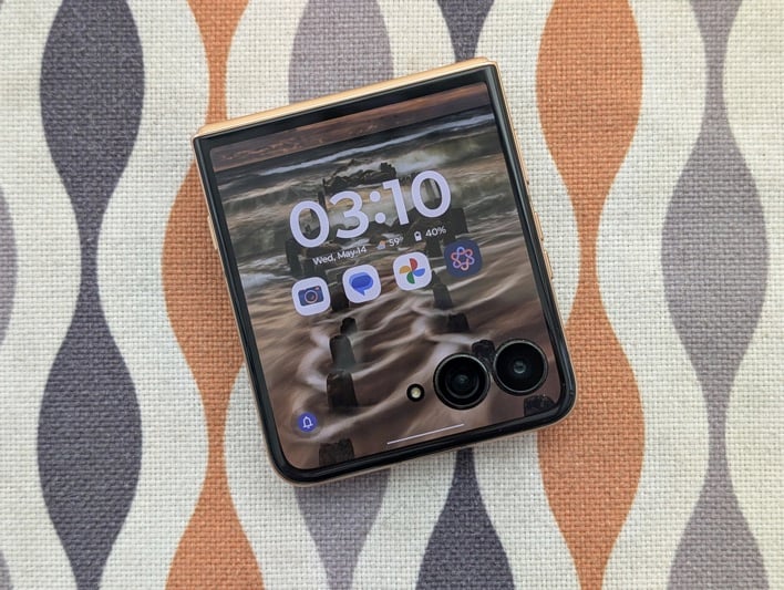 razr ultra 2025 21