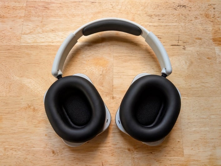 Nothing Headphone (1) Ears-On: An Impressive First Effort