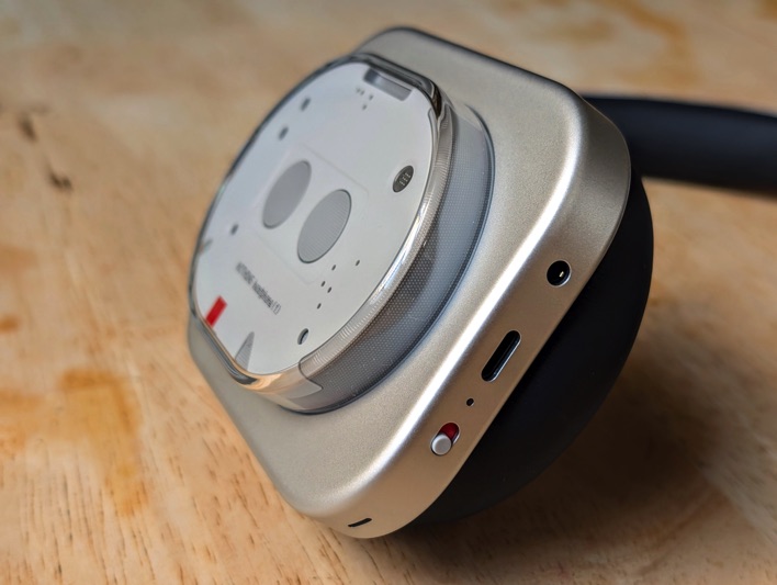 nothing headphone 1 11