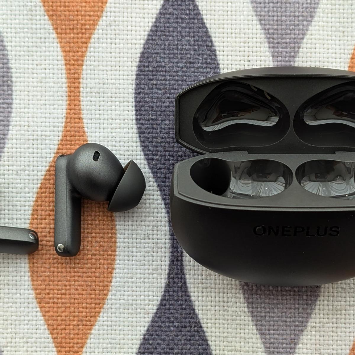 OnePlus Buds 4 Review: Mid-Range Wireless Earbuds That Rock