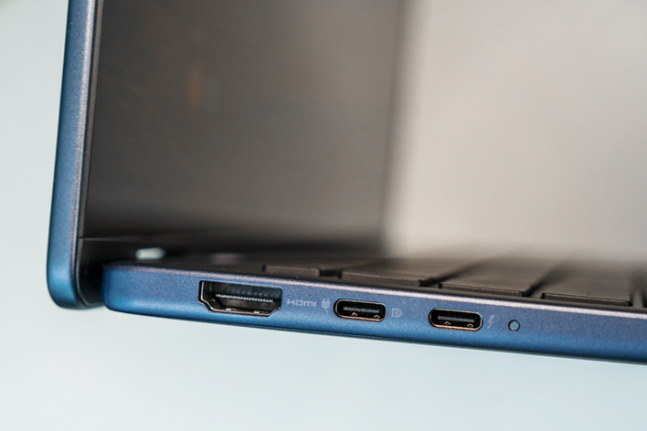 small dell 16 plus 2 in 1 left ports