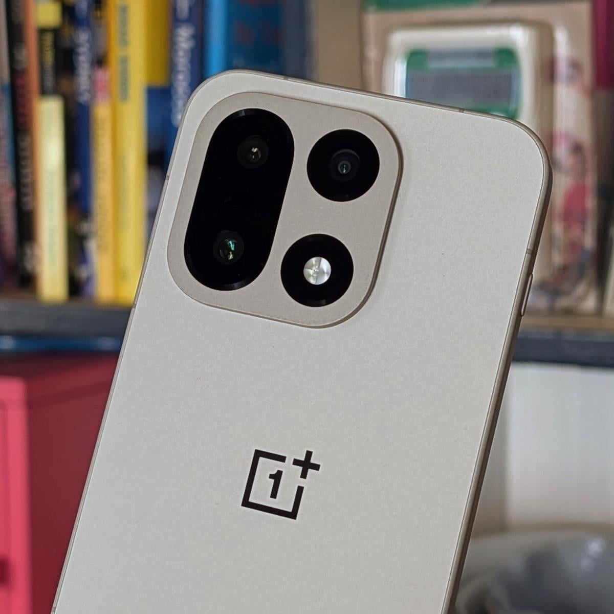 OnePlus 15 Review: Has The Flagship Killer Finally Settled