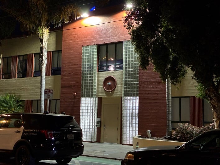 iphone 17e sample 33