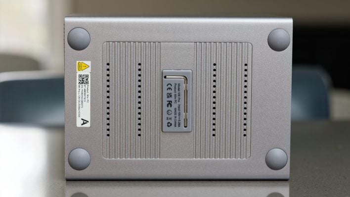 beelink me pro bottom