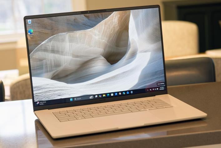 asus zenbook a16 snapdragon x2 open 2