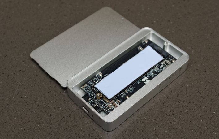 orico tb5 enclosure setup 4