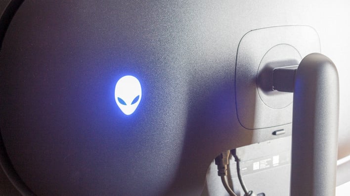 rear alienware io photo cooked aw3926qw