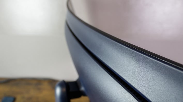 rear cooling shallow dof aw3926qw