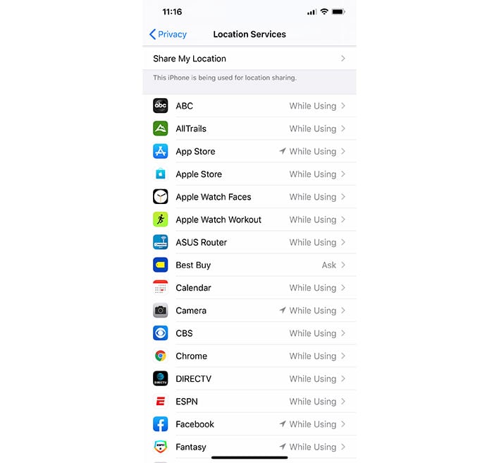 iOS Location Tracking