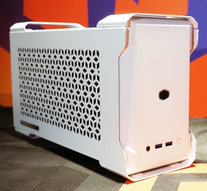 کامپیوتر گیمینگ Nox Mini توسط سایبرپاور در CES 2020 معرفی شد