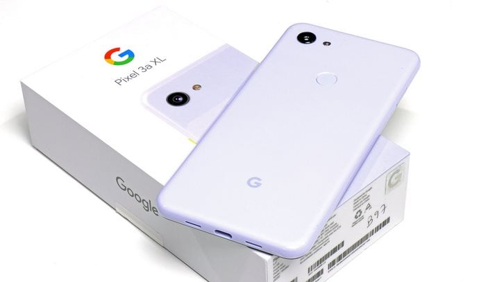Google Pixel 3a XL on box purplish