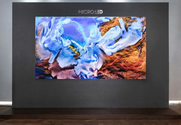 110-дюймовый телевизор Samsung MicroLED 4K великолепен и, вероятно, безумно дорог