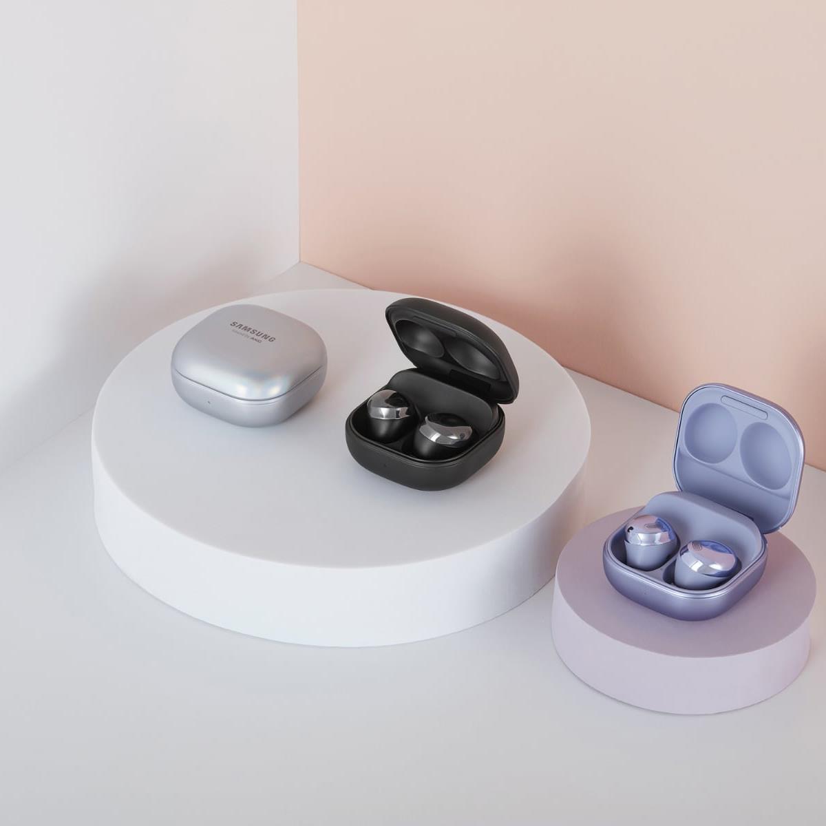 Buds 2 pro реплика. Samsung Galaxy Buds 2 Pro. Наушники Samsung Galaxy Buds Pro. Galaxy Buds Pro фиолетовые.