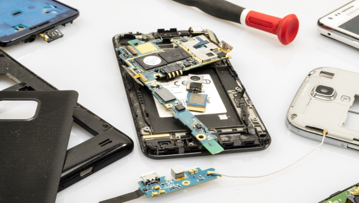 right to repair movement petition delivered to ftc from ifixit and partners