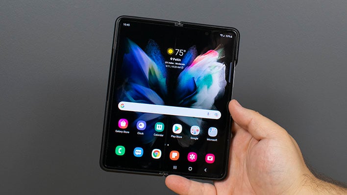 Samsung's Galaxy Z Fold 3 And Z Flip 3 Quickly Reach Critical Sales 