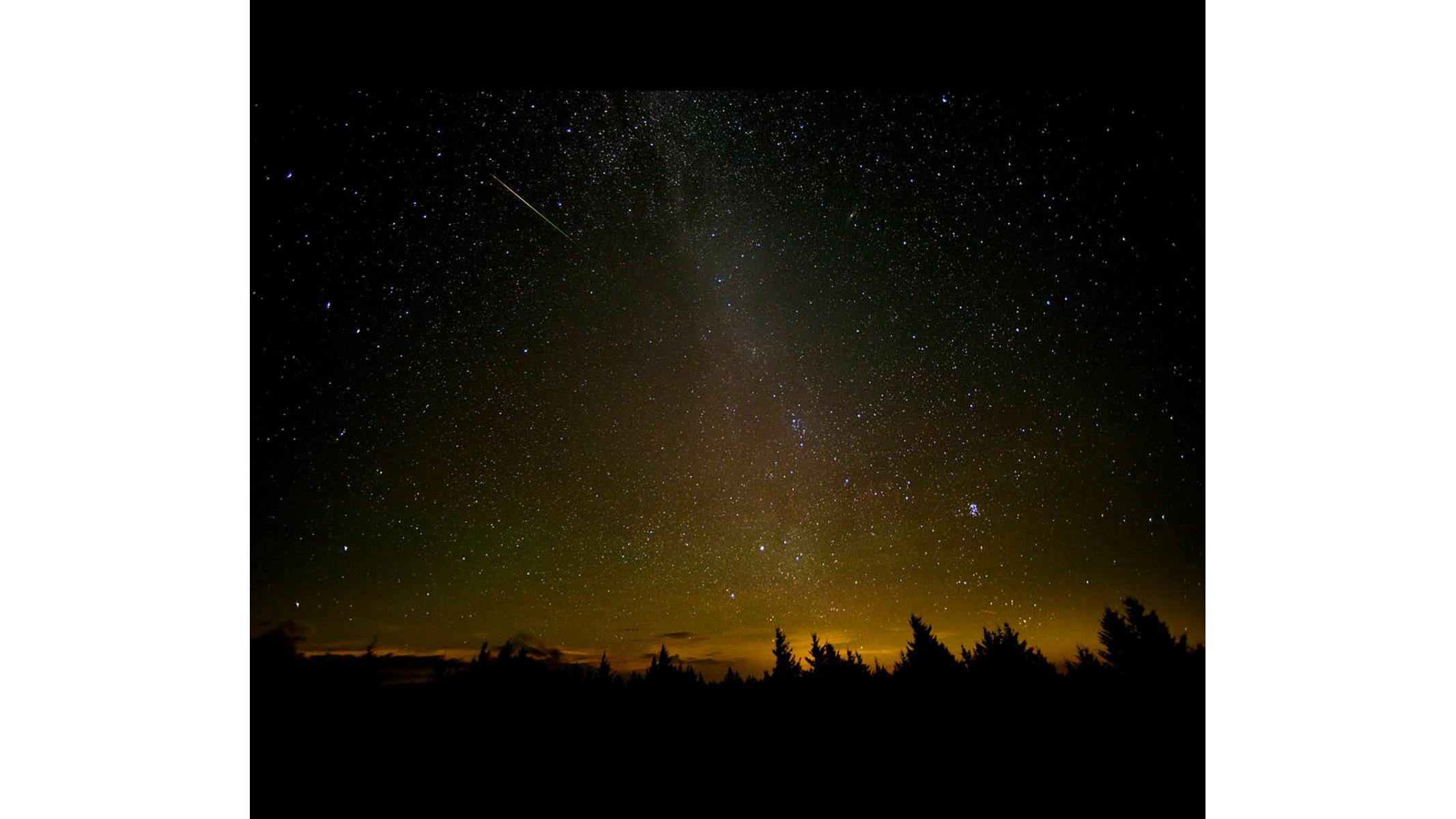 Yikes, NASA Just Tracked An Earthgrazer Meteor Fireball In The Sky